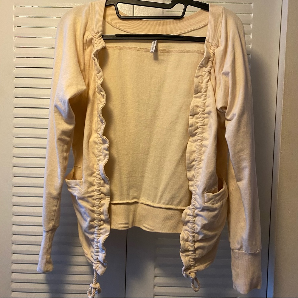Fishbone Adjustable Length Ruched Creme Long Sleeve Top With Pockets Size M - Picture 5 of 5